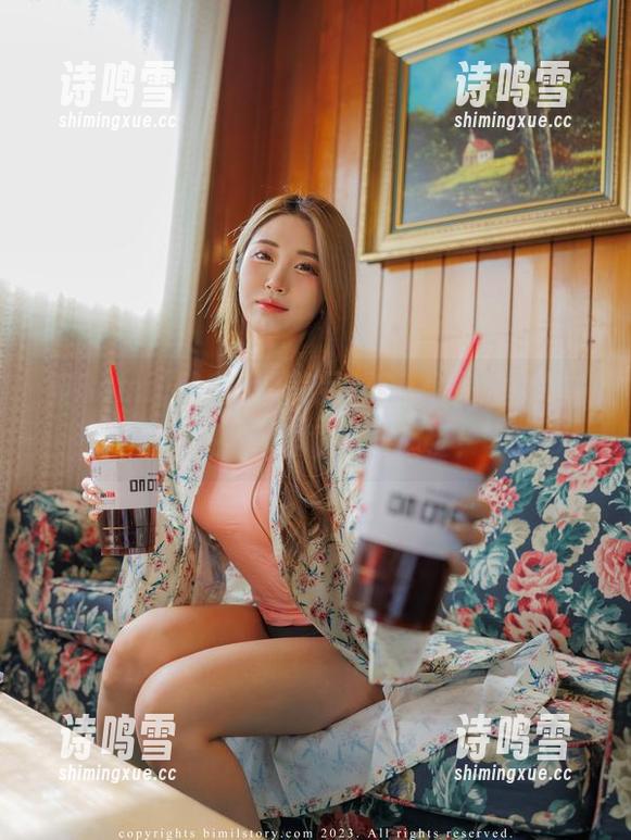 被Bomi(普美)的美足俘获：福利图片，内心的小剧场又开演了！