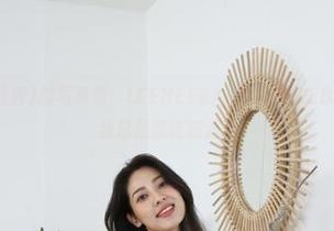G.su(全智秀)的写真集：LEEHEEEXPRESS-LEBE，怪不得我总是流连忘返。