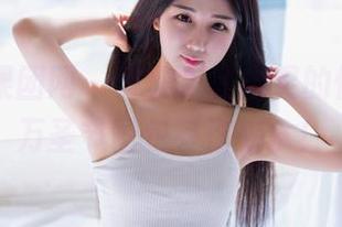 GIRLT果团网 – 莫雅淇在幽灵的怀抱中，万圣节图包等你来拿！