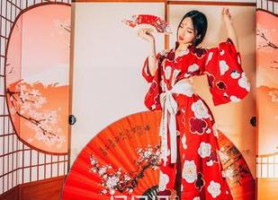 GIRLT果团网 – 陈雅漫和她的秘书写真：看照片能干嘛？争议一触即发