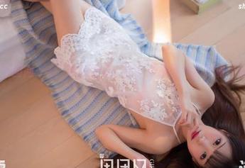 GIRLT果团网 – 龚玥菲的女友？哦，原来是我的相机（私拍图片）