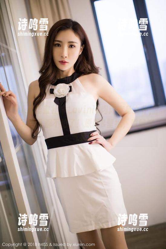 IMiss爱蜜社 - Lavinia肉肉变身女仆，家务活儿都不怕了！原图&壁纸，瞧瞧这气氛！