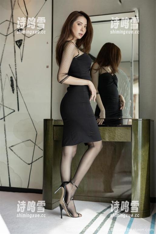 IMiss爱蜜社 - 萌白酱的妹妹们：谁说只要一张写真就够了？来吧，下载吧！