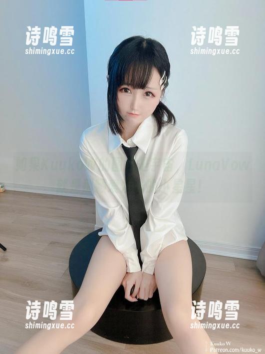 如果KuukoW的图包是宇宙，LunaVow就是那颗爱发光的小星星！