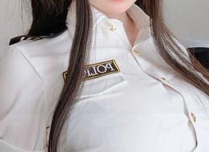 K酱的可爱制服又来了，图包更新，要不要猜猜她这次的搭配风格？