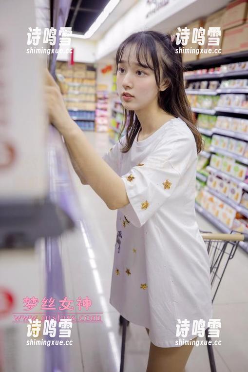 MSLASS梦丝女神 - 精彩图片分享：端端和她的“小萝莉小JK”，保你每天乐不停！
