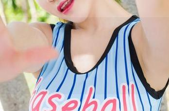 MiStar魅妍社 – 当绯月樱-Cherry遇上婚纱：套图分享，让人随便瞎想的白裙子！