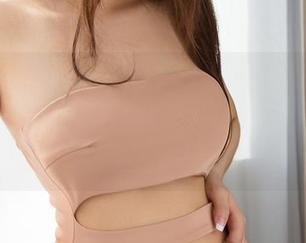 UGirls尤果网 – 毛COCO的“毛衣”图册:看得我都想在冬天穿一件,不过她显得更活泼。