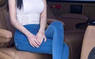 Xiuren秀人网 – 周周不吃香菜的修女变形记:原图在这儿,更新后超期待!