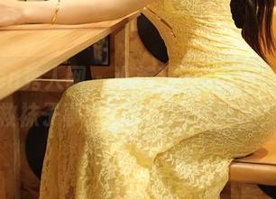 Xiuren秀人网 – 小茉莉jasmine:做拯救袜子事业的免费写真博主!