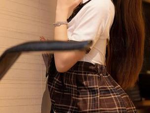 Xiuren秀人网 – 翻翻这组图集，张思允Nice和服造型没多少严肃，满满是玩乐！
