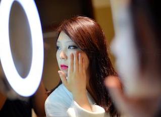 pans – kiki秀出豹纹写真,没啥圣光,却有种不一样的吸引力。
