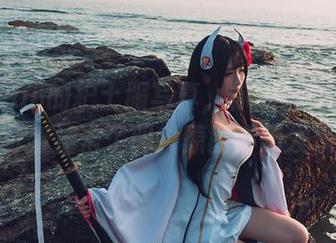 九曲Jean的护士服写真,你准备好被阿狸的可爱撞击了吗?原图等你发现。