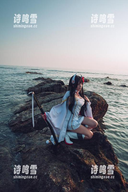 九曲Jean的护士服写真，你准备好被阿狸的可爱撞击了吗？原图等你发现。