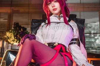 最新图库上线，九言的BlackSwan&Emilia，活像一场戏，很耐看。
