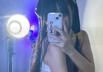 高清捕捉九言的可爱，分享一丝顽皮与温温柔柔的气息！