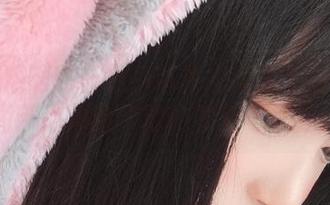 佳佳好难啊的蓝色吊带体操服放飞自我:原图带你体验灵动的果断与犹豫。