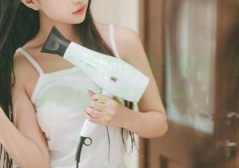 兔玩映画：水彩般的肉丝与黑袜，原图和资源总能撞见奇迹！