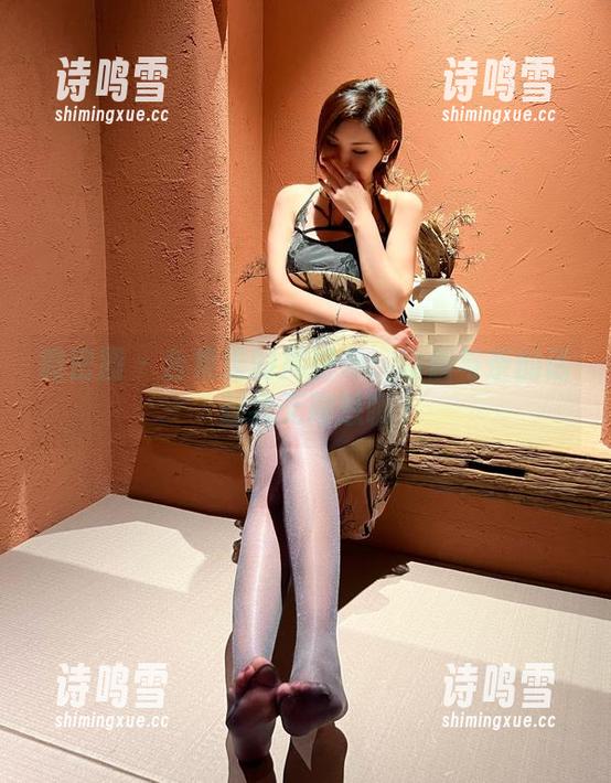 微密圈 - 合集里的周妍希：瑜伽与茶的话题我无限想聊