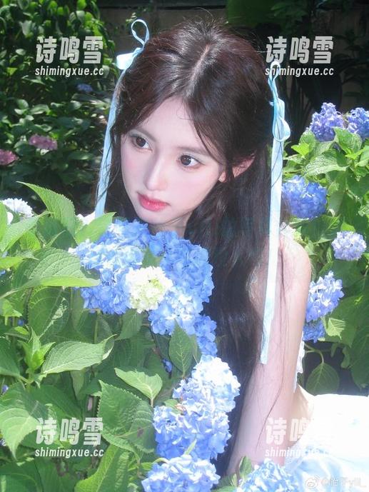 紫蔷薇？这可是怡子yiii的写真合集！要是说出来，可能没人信！