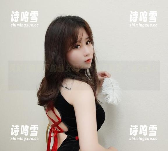 见过T恤底下的仙女吗？那就下载吧，是依酱吖等你来瞧。