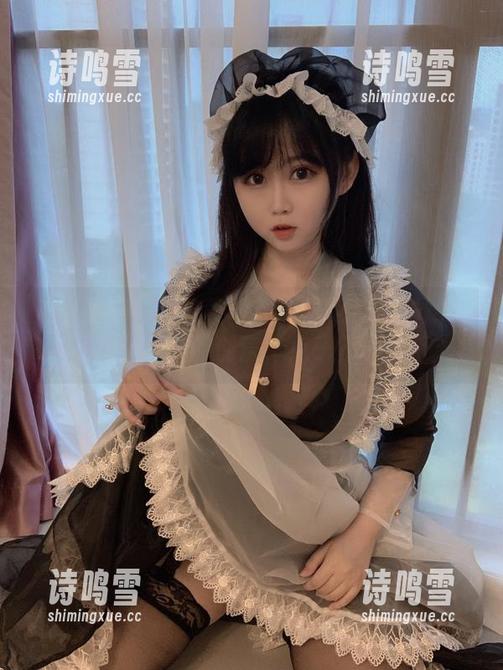难以置信！是依酱呀的比基尼作品居然隐藏了cos的创意，点子不错。
