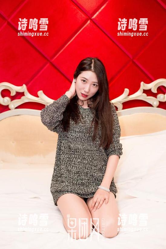 果团网 - 居家本色！爱丽莎LISA的全套图片，随意又迷人，真让我回头。