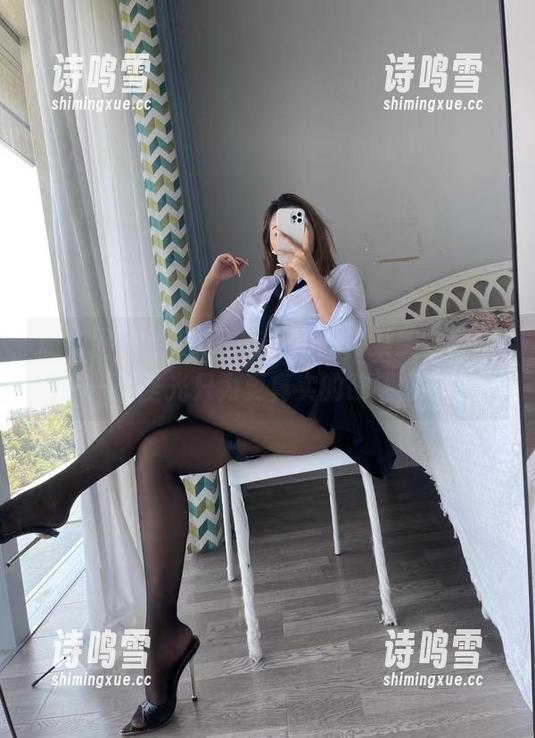 微密圈 - 别眨眼，洁己u的餐桌美味套图——无圣光只为更真实的欲望留白。