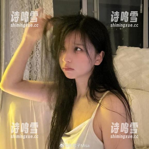 特软儿Sona的少女秘笈：亲密接触原图合集，胆小勿入哦
