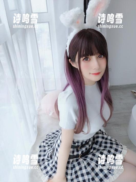 白银81的浴室私拍，没有衣物的束缚，只有自由徜徉的美感
