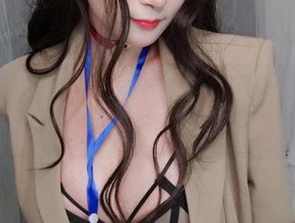 图包很赞，但是白银81的职场可爱程度让我有些不淡定。