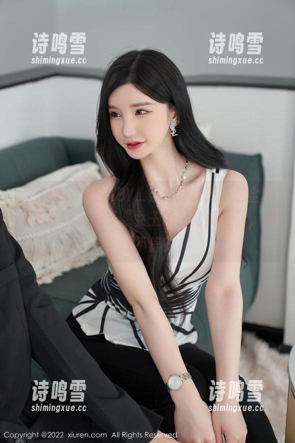 秀人网 - 当BABY_柒化身女王，这全套图集可能就成了“女王的日常胡闹”，谁敢不信？