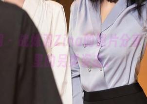 秀人网 – 战姝羽Zina的照片分享,泳池里的另类姿态。