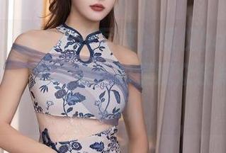 秀人网 – 这组短裙写真，颖仪baby让人意想不到，照片里真的是观众长掉下巴的节奏啊。