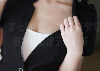 美媛馆 – 李七喜的不寻常万圣节写真，原图背后的段子和表情