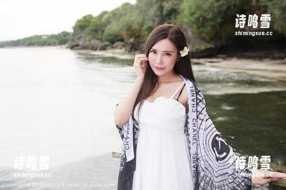 美媛馆 - 李李七七喜喜与她的内衣，图片分享时总有一种说不出的趣味。