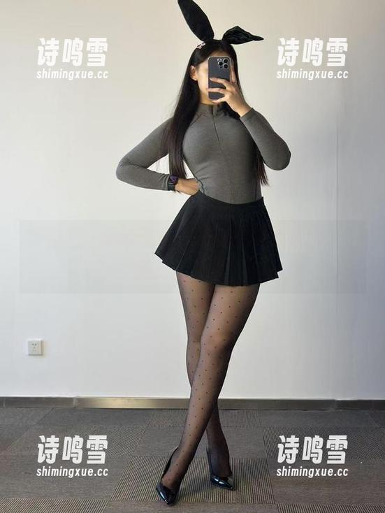 微密圈 - 远离教室，直奔美邵女Baby的校服–免费的美图就在眼前