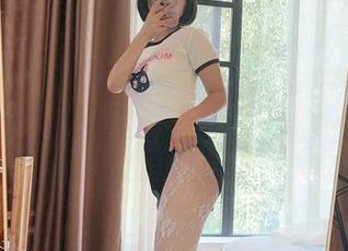 微密圈 – 亲密接触,胜利的小生活的自拍集——连我都想给她点赞!