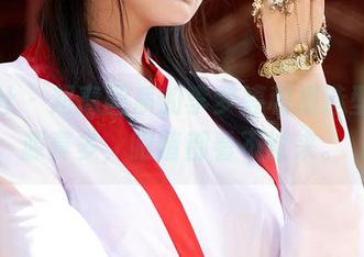 蜜桃社 – 超高画质的李梦婷和服造型,资源真多,眼睛都看不过来。