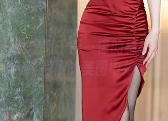 语画界 – 没想到千篇一律的棉袜也能在Cherry绯月樱的美图中焕发新生