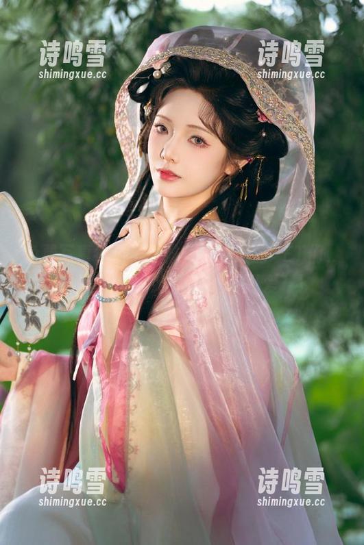 免费写真特供：雯妹不讲道理的PET们，萌得让你忍不住直呼“好可爱”！