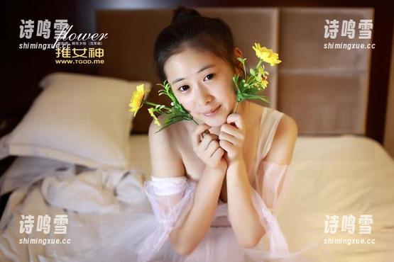 青豆客 - 当汪佩妮Penny遇上海边：这组写真让你对比基尼有了萝卜青菜的心情！