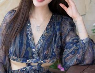 魅妍社 – 赵欢颜Jessica与连衣裙：作品里的氛围，我已无法自拔。